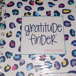 Gratitude Finder by - Colorful Leopard Print Journal